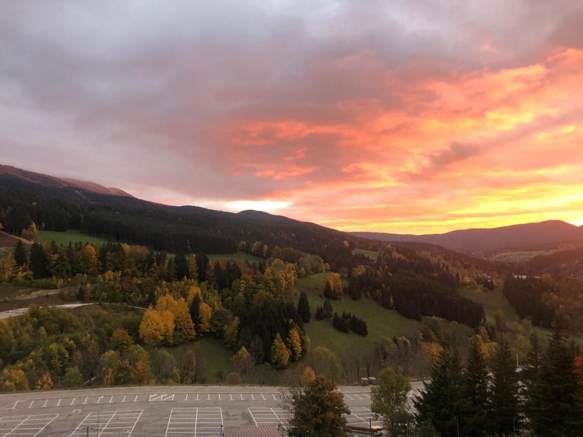 Crêtes Du Vercors Vue Magnifique Villard-de-Lans Extérieur photo